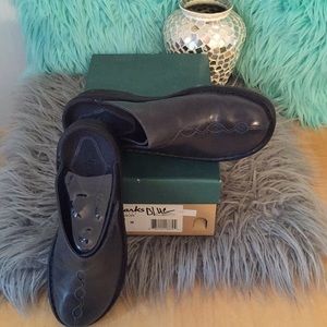 Navy Blue Clarks-Emma